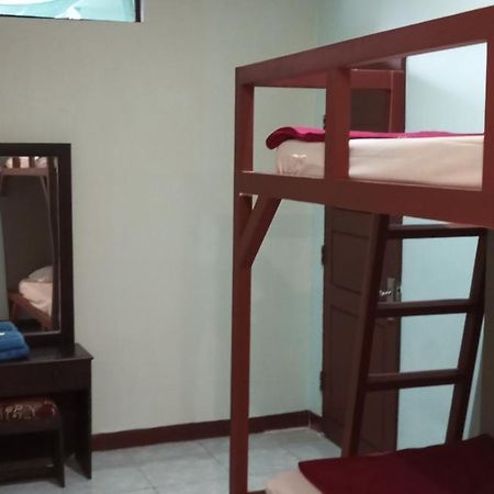 New Kami Homestay Баньюванги Экстерьер фото