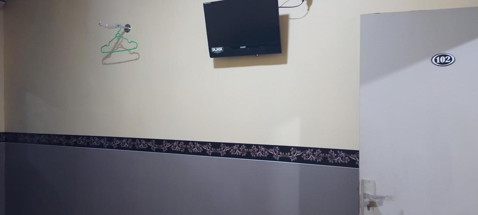 New Kami Homestay Баньюванги Экстерьер фото