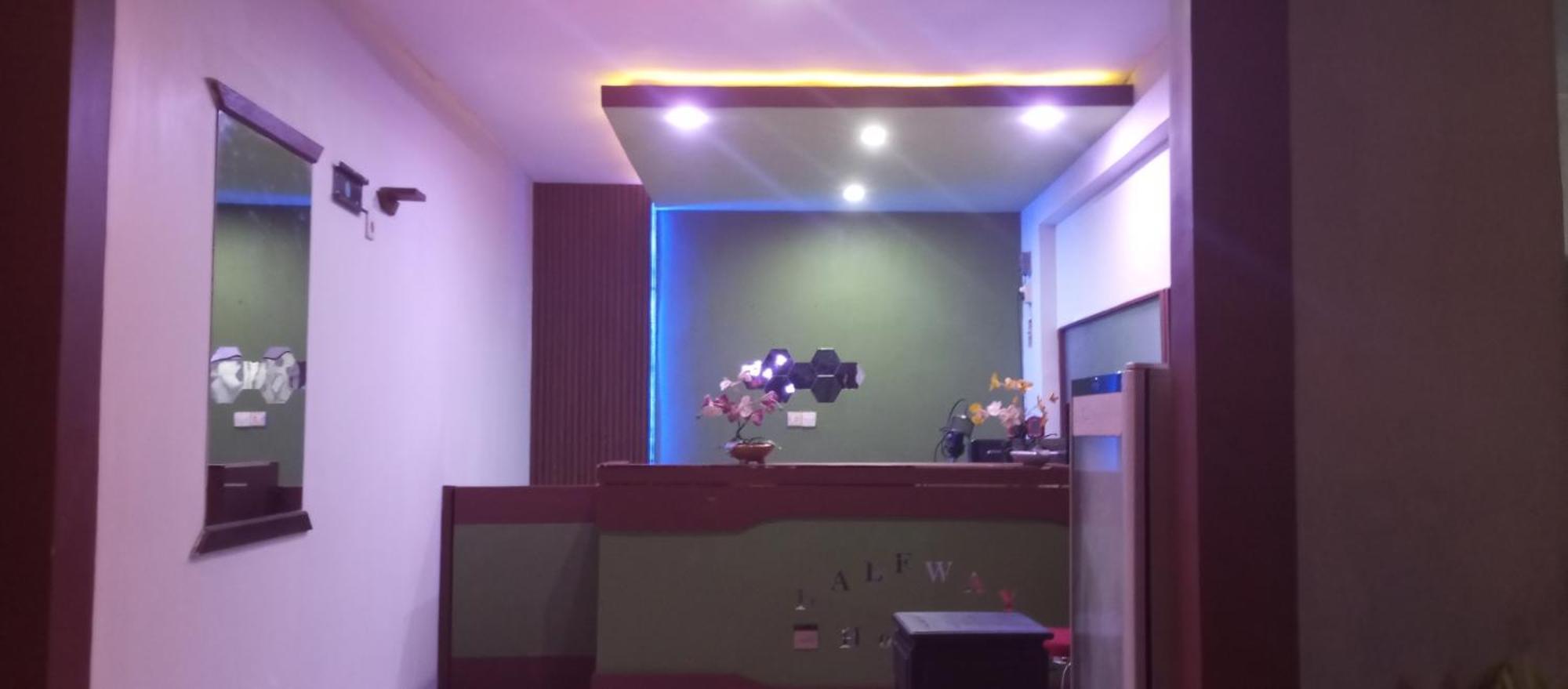 New Kami Homestay Баньюванги Экстерьер фото