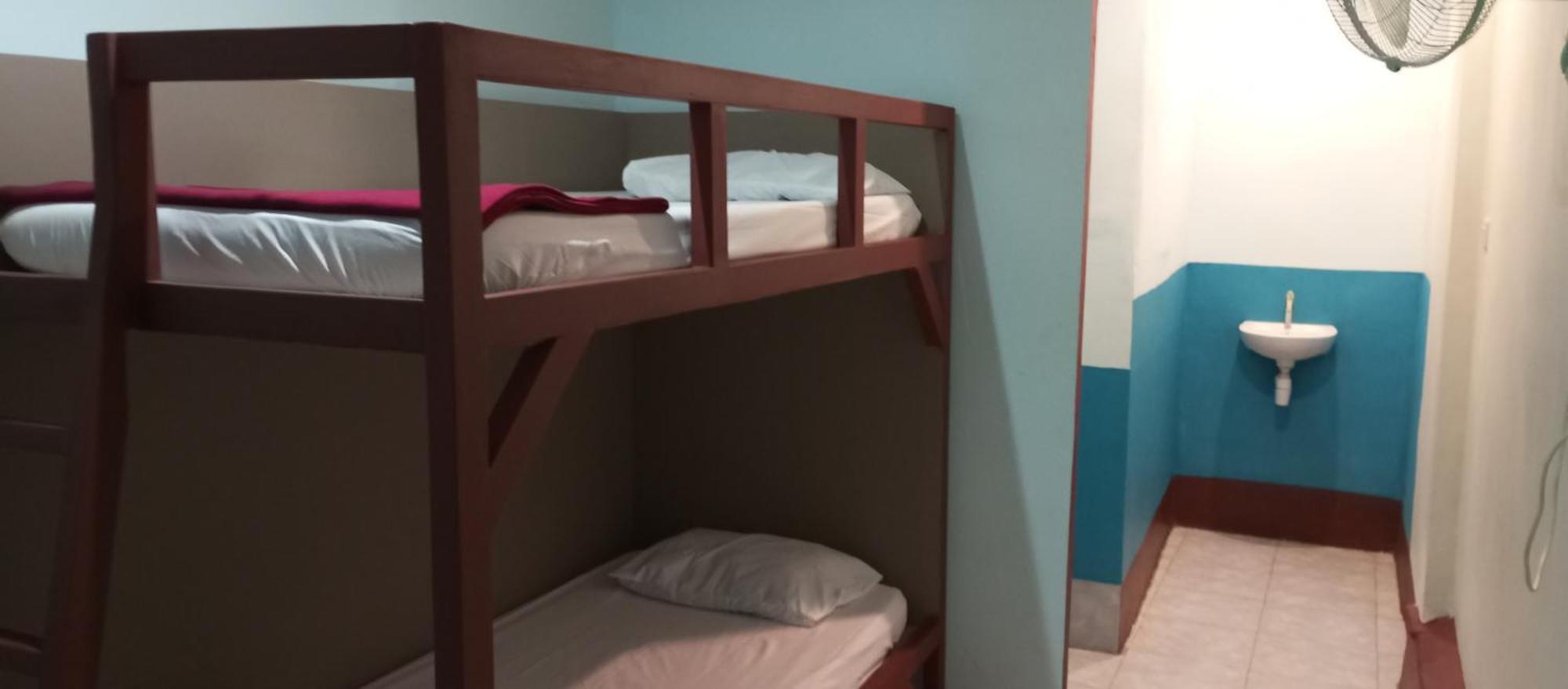 New Kami Homestay Баньюванги Экстерьер фото