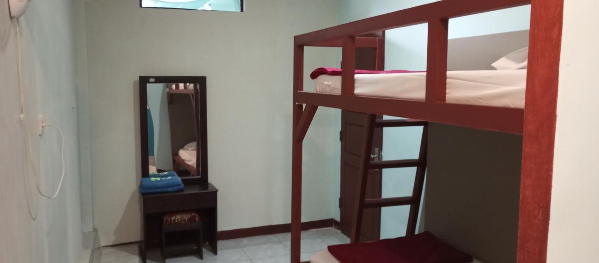 New Kami Homestay Баньюванги Экстерьер фото